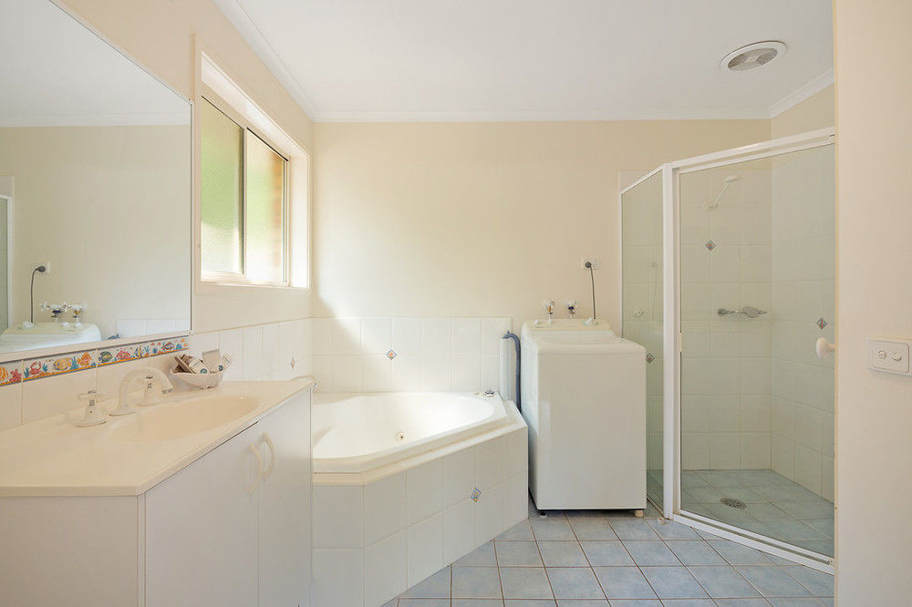 Quarantine Bay Beach Cottages Eden Eksteriør billede