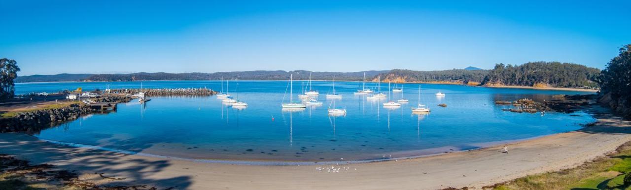 Quarantine Bay Beach Cottages Eden Eksteriør billede