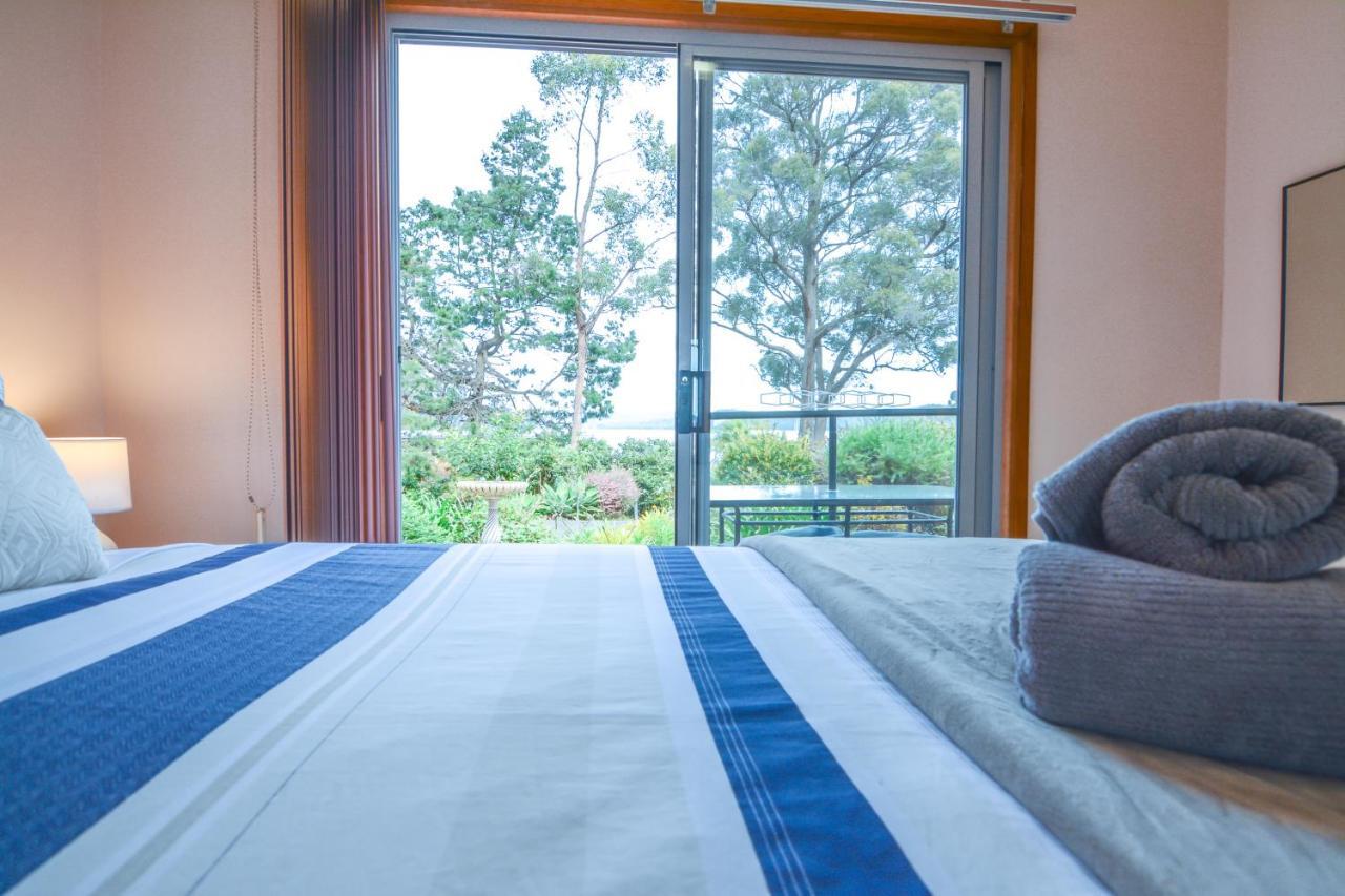 Quarantine Bay Beach Cottages Eden Eksteriør billede