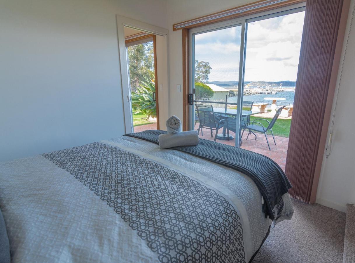 Quarantine Bay Beach Cottages Eden Eksteriør billede