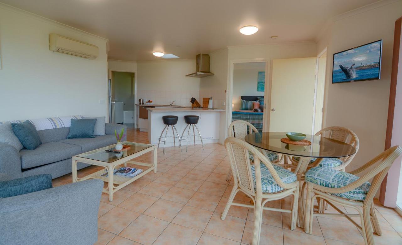 Quarantine Bay Beach Cottages Eden Eksteriør billede