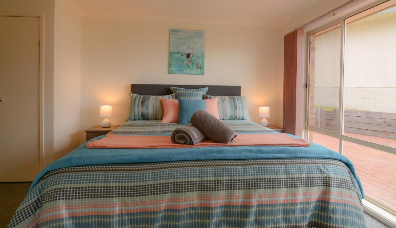 Quarantine Bay Beach Cottages Eden Eksteriør billede