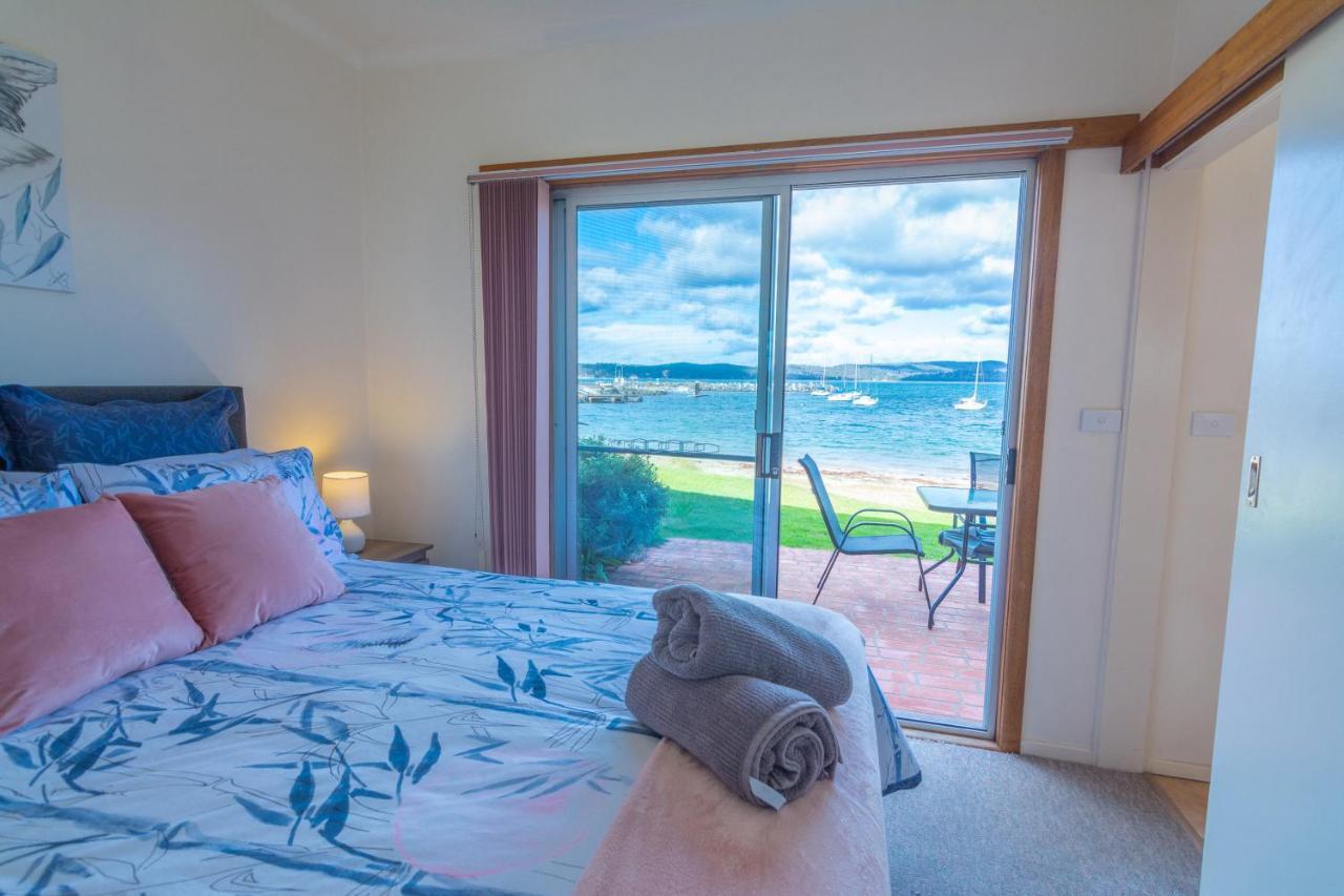Quarantine Bay Beach Cottages Eden Eksteriør billede