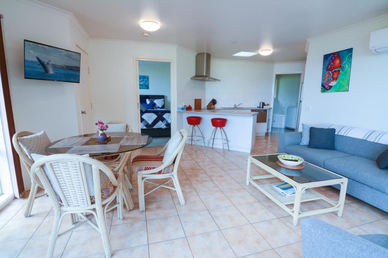 Quarantine Bay Beach Cottages Eden Eksteriør billede